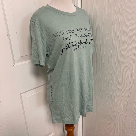 Monat Tee Shirt B2 - Picture 2 of 6